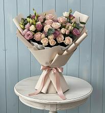 Букет цветов из:  Розы и Лизиантусы в Пахомово