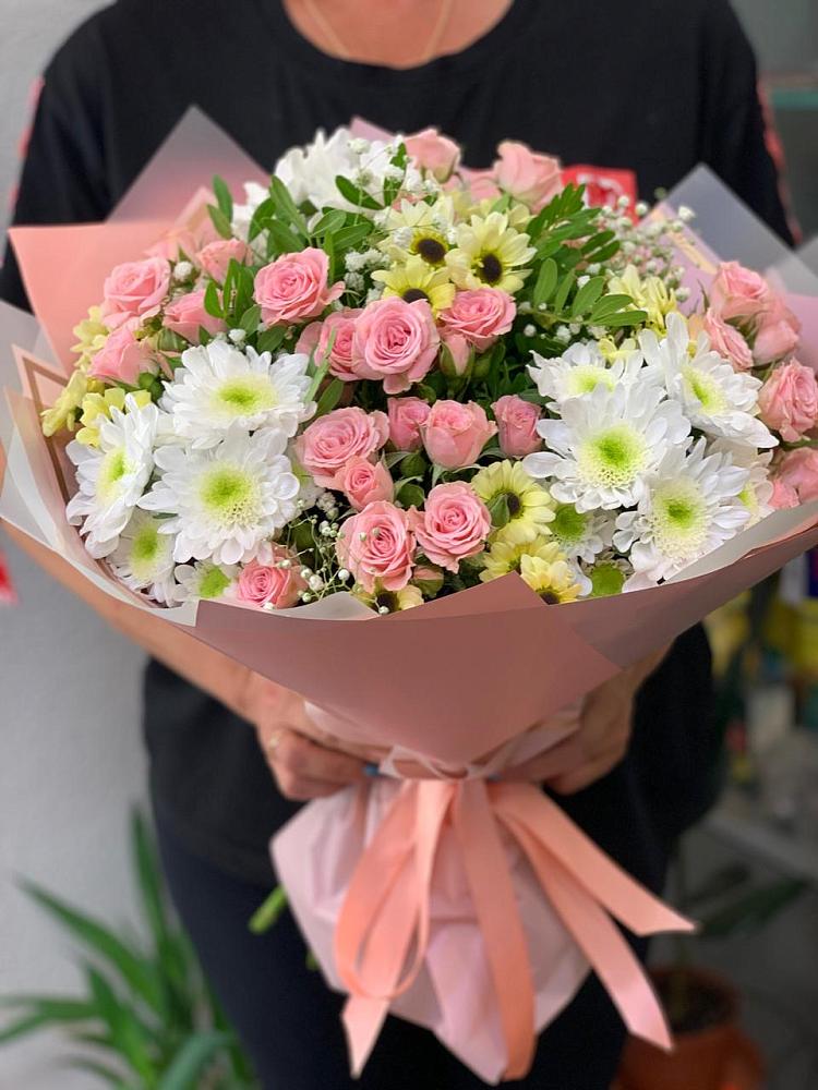 Букет цветов из: Розы и Хризантемы в Пахомово
