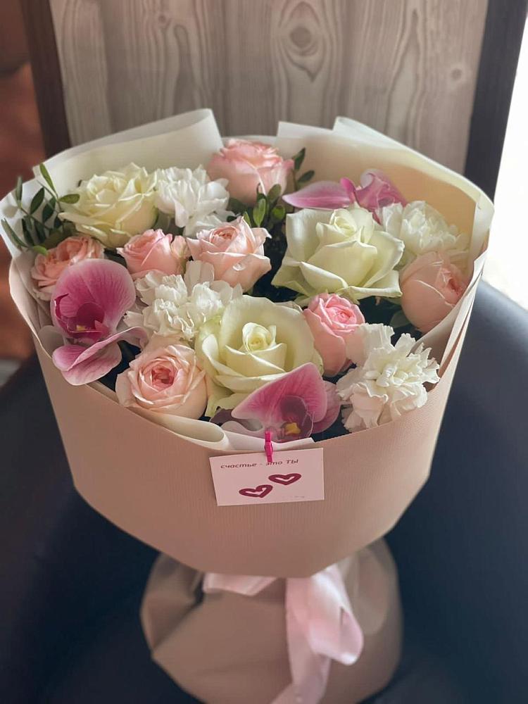 Букет цветов из: Орхидеи, Розы и Гвоздики в Пахомово