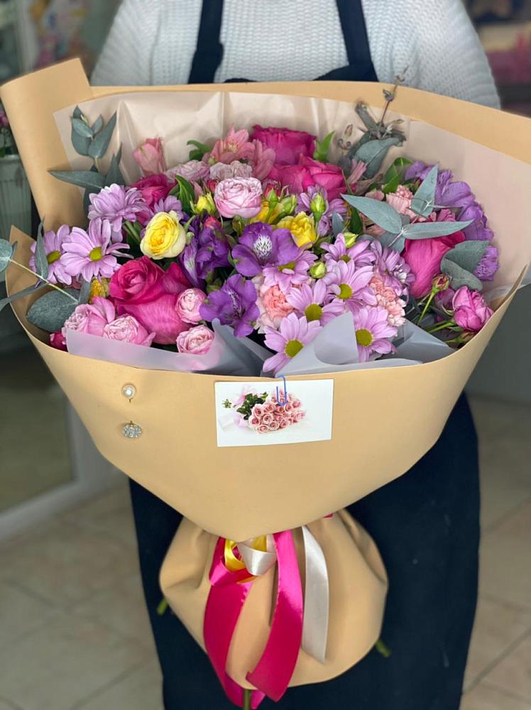 Букет цветов из: Хризантемы, Гвоздики и Альстромерии в Пахомово