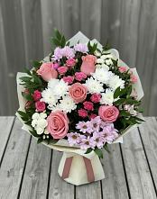 Букет цветов из:  Альстромерии, Гвоздики, Розы и Хризантемы в Пахомово