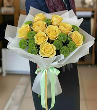 Букет цветов из:  Хризантемы и Розы в Пахомово