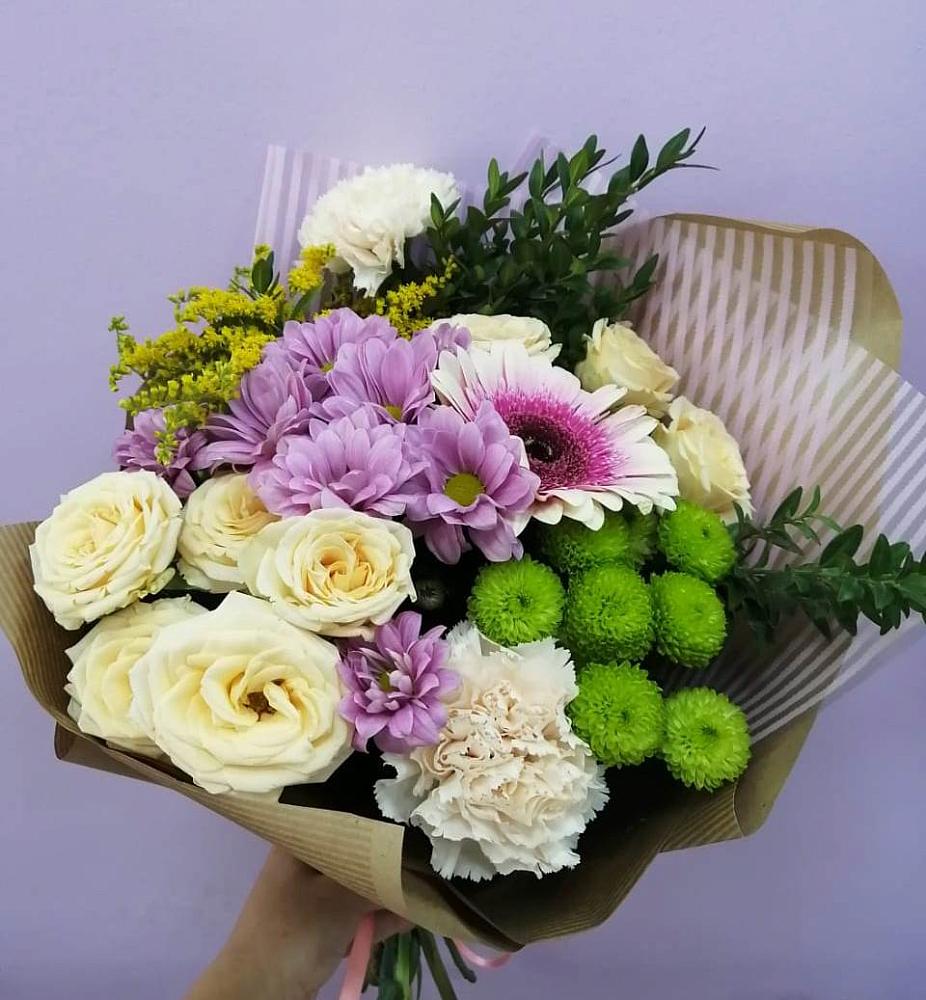 Букет цветов из: Хризантемы, Розы, Гвоздики и Герберы в Пахомово