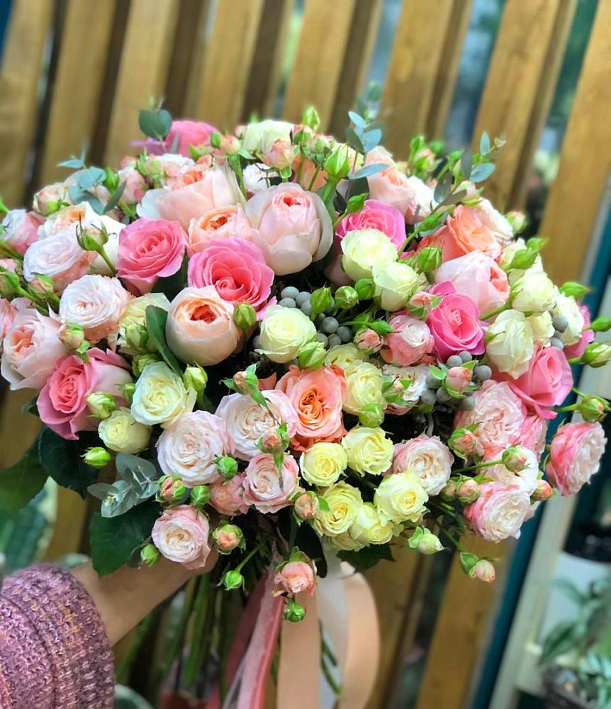 Букет цветов из: Розы в Пахомово