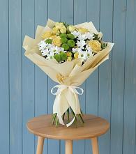 Букет цветов из:  Хризантемы и Розы в Пахомово