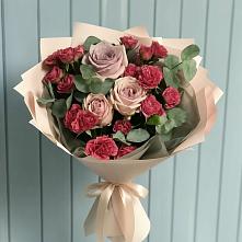 Букет цветов из:  Гвоздики и Розы в Пахомово