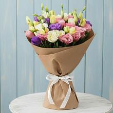 Букет цветов из:  Лизиантусы в Пахомово