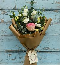 Букет цветов из:  Розы и Лизиантусы в Пахомово